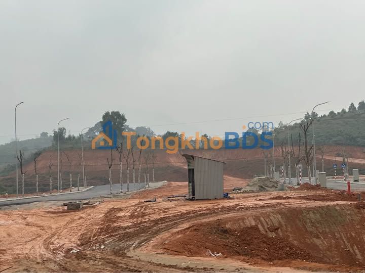 Đất Mặt Tiền Quốc Lộ 37, Tuyên Quang - 200m² Thổ Cư, Sẵn Sàng Kinh Doanh