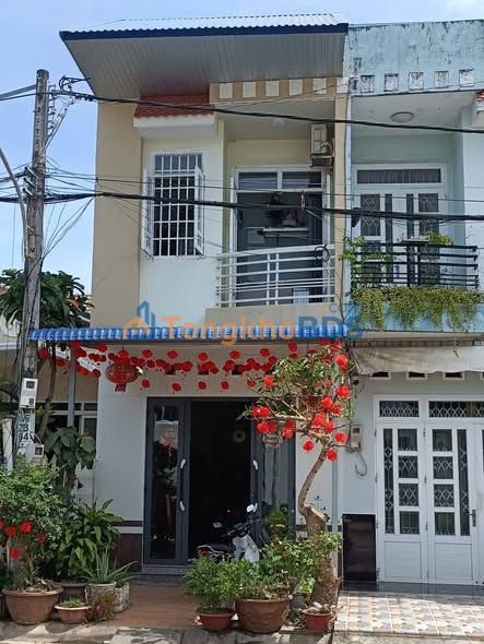 Nhà Văn Tiến Dũng Bạc Liêu 80m2 1.95 tỷ - Sẵn sàng ở ngay