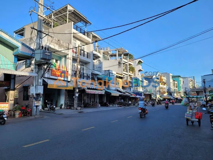 Nhà Mặt Tiền Bạch Đằng, Mỹ Long 87.7m² - Kinh Doanh Sầm Uất