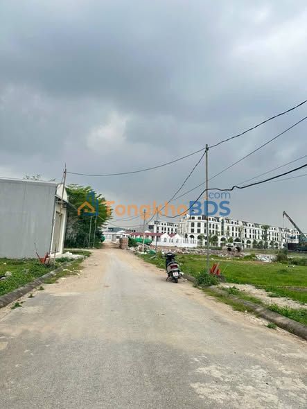 Đất nền Hoài Đức 72.1m² - Sổ đỏ sẵn sàng, ô tô tránh