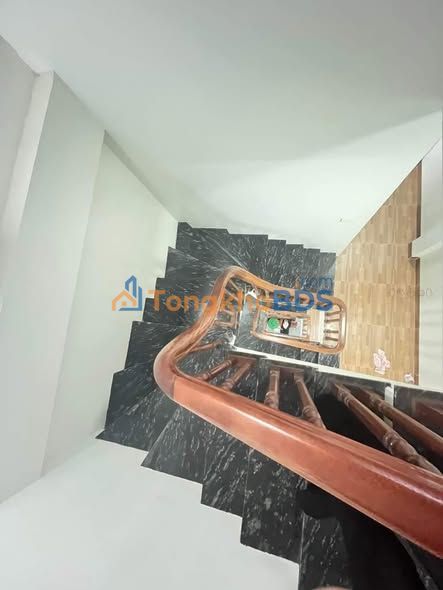 Nhà 40m² Hồ Tùng Mậu, Nam Từ Liêm - 6PN, Sẵn Sàng Ở Ngay