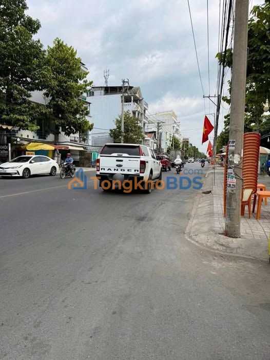 FrontHouse Ung Văn Khiêm Long Xuyên 67m², sẵn sàng kinh doanh