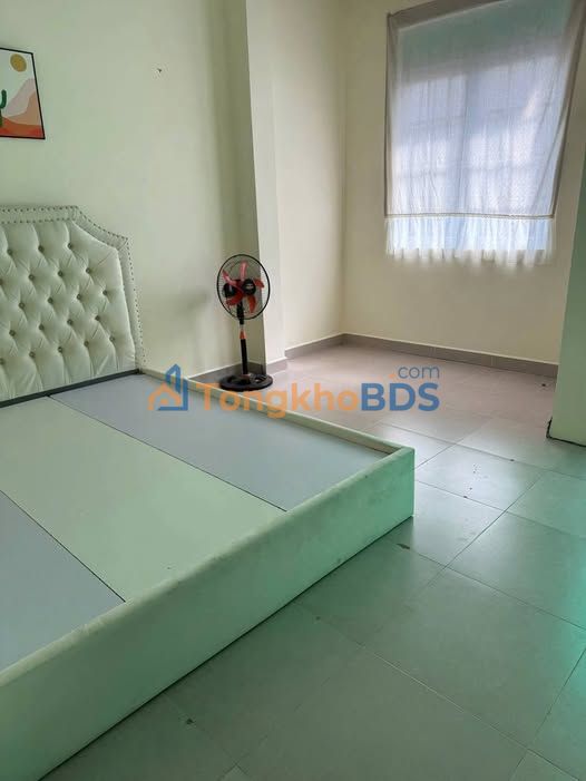 Nhà mặt tiền Nguyễn Trung Trực Đà Lạt 5 triệu - Ô tô vào tận nhà