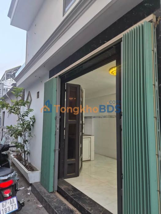 Nhà cho thuê Long Xuyên hẻm Bùi Văn Danh 4.5 triệu - Chính chủ sẵn ở