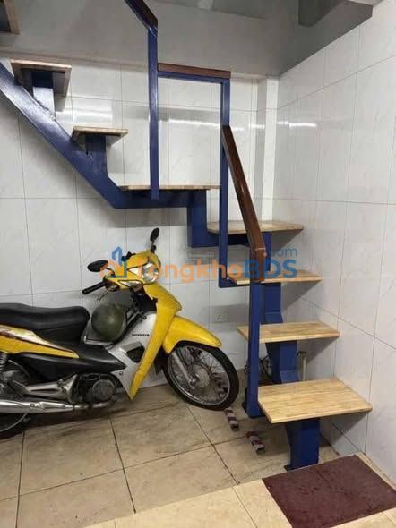 Cho thuê nhà Lò Đúc 12m² - Sẵn Sàng Ở Ngay