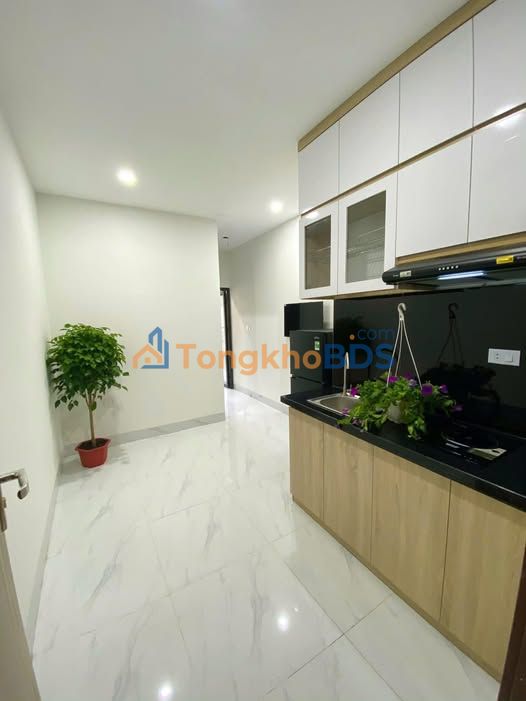 Cho thuê căn hộ 2N1K full đồ, 6 tầng góc Thanh Nhàn, Hai Bà Trưng