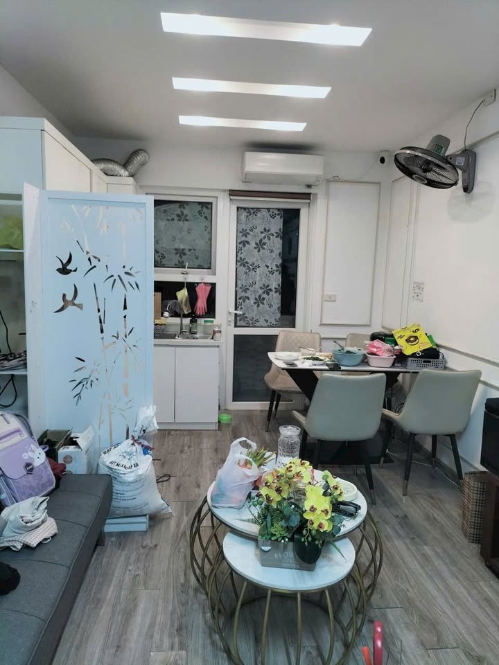 Cho thuê căn hộ 2PN HH2 Linh Đàm, 8 triệu/tháng - Sẵn sàng ở ngay!