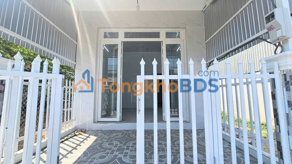 Nhà Cấp 4 Mới An Châu - 1.2 Tỷ - Lộ Ô Tô 60m²