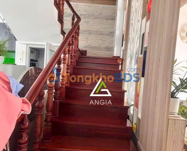 Nhà Kép Phan Chu Trinh, Đà Lạt - 136m² - 8.5 Tỷ - Vừa Ở Vừa Cho Thuê