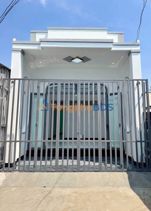 Nhà Hẻm Lạc Long Quân, Tây Ninh - 110m², 3PN, Giá 1.38 Tỷ