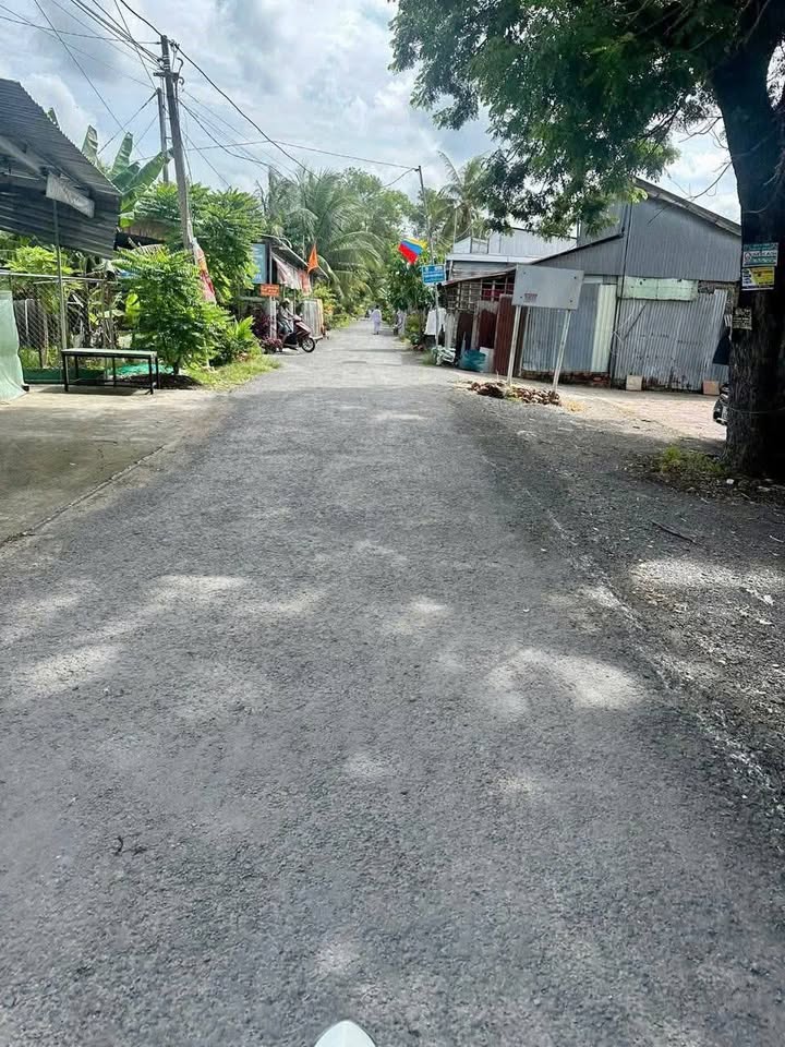 Bán Đất Vĩnh Long 741m² - Mặt Tiền Lộ Nhựa Tân Lược, Giá Tốt 1.25 Tỷ