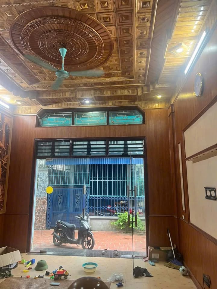 Nhà Đẹp 84.4m² Phường Âu Cơ, TX Phú Thọ - Sổ Đỏ Chính Chủ, Giá 2.8 Tỷ