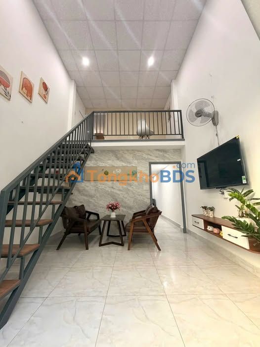 Nhà Trệt Lửng 33m² Full Nội Thất, Hẻm Trần Phú, Buôn Ma Thuột - Giá 1.69 Tỷ
