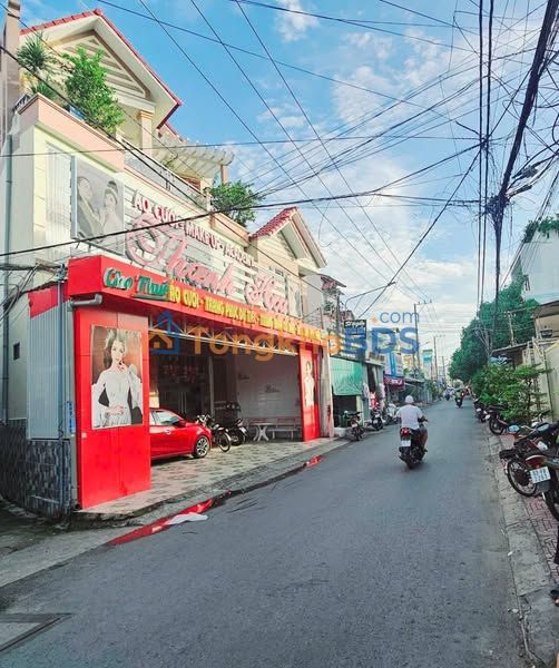 Nhà Phường 4 Mỹ Tho - 75m² Sổ Hồng, 2PN, Hẻm Xe Hoa Lâm