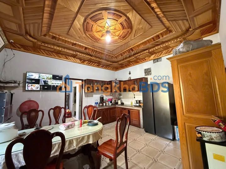 Nhà Mặt Tiền Quốc Lộ Đức Trọng 500m² - 2 Căn Ở, Sân Vườn