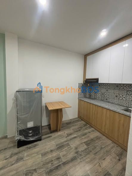 Cho thuê căn hộ 25m² Láng Hạ, Ba Đình - Nội thất đủ, giá 4.4 triệu/tháng