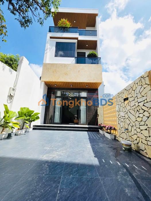 Nhà Mặt Tiền Nguyễn Như Hạnh, Đà Nẵng - 102m², 3 Tầng, Giá 7 Tỷ