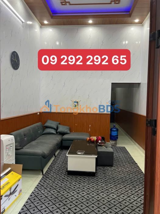 Nhà 2 tầng Đồng Tiến Hòa Bình 52m² giá 2 tỷ - Chính chủ bán