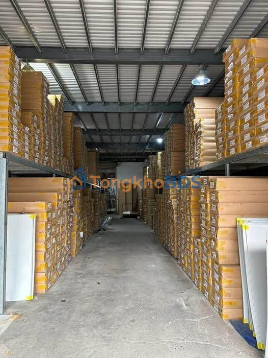 Cho thuê kho 330m² mặt tiền đường 7.5m Huyện Điện Bàn - Sẵn Sàng Hoạt Động