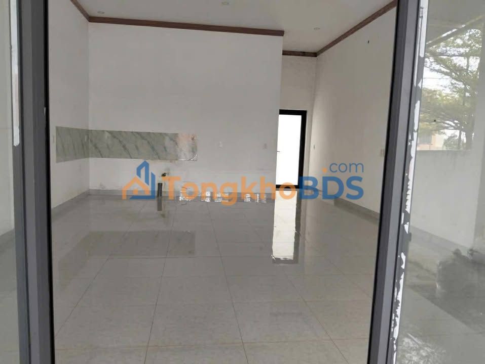 Nhà Mặt Tiền Trần Huy Liệu Buôn Hồ 240m² - Giá 1.6 Tỷ