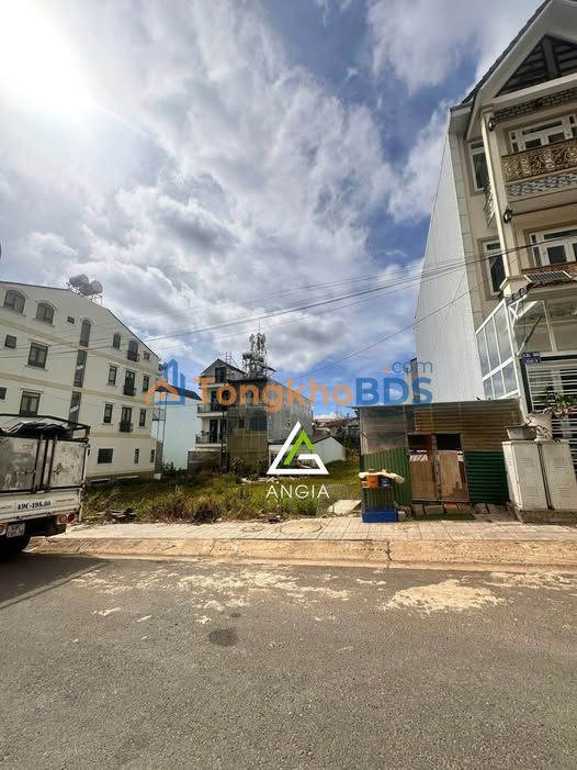 Đất nền Khu Văn hóa Đà Lạt 110m² 9 tỷ - Sổ đỏ chính chủ