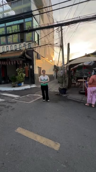 Nhà Mặt Tiền Hóc Môn 65m² Sổ Hồng Riêng - Giá 3.8 Tỷ