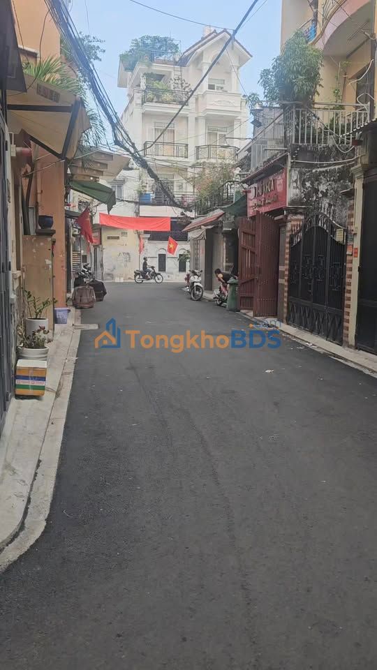 Nhà Tân Bình 3.3x6m, 3 Lầu, 3.45 Tỷ - Sổ Hồng Chính Chủ