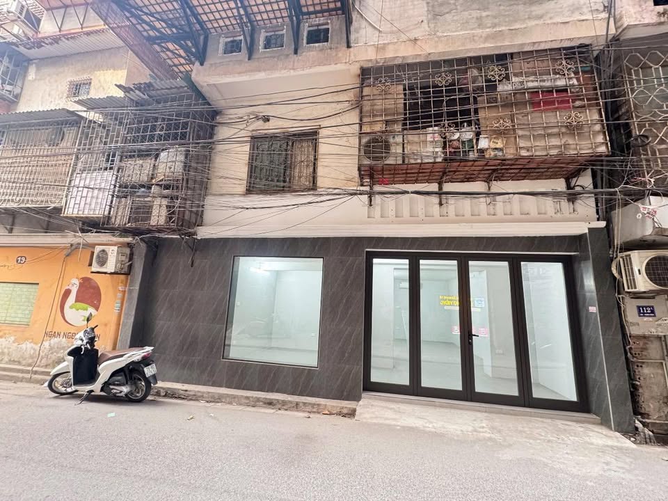 Bán Căn Hộ Tập Thể Kinh Doanh Huỳnh Thúc Kháng 80m² - Mặt Tiền Rộng 7m