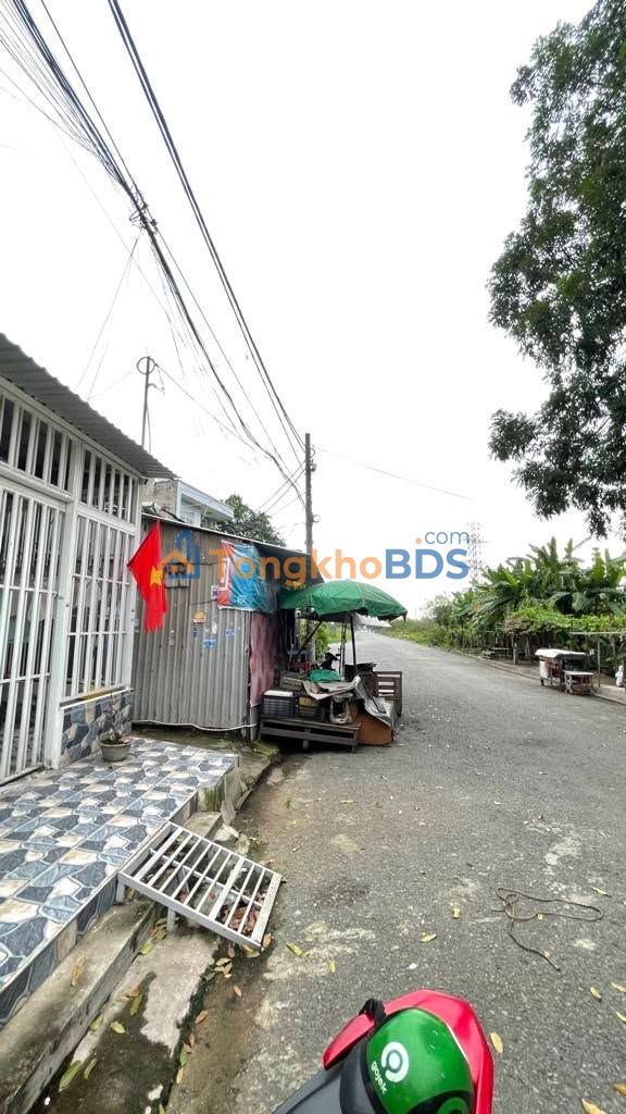 Nhà 100m² Gần KCN Tân Tạo - Giá Sốc 6.7 Tỷ, Sẵn Sàng Ở Ngay