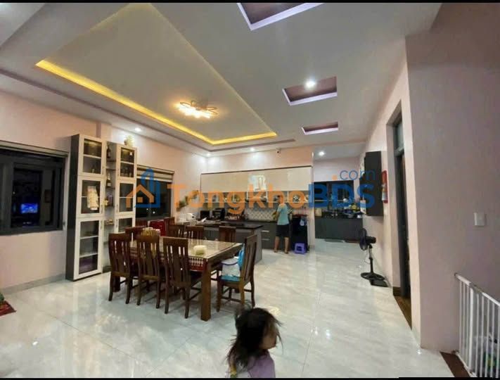 Nhà 237m² TĐC 23HA Gia Nghĩa - 5PN, Hầm Oto, Sổ Hồng