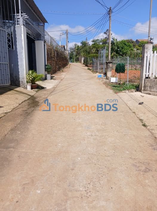 Đất nền Đắk Nông 222m² - Giá 800 triệu, Sổ đỏ 100% thổ cư