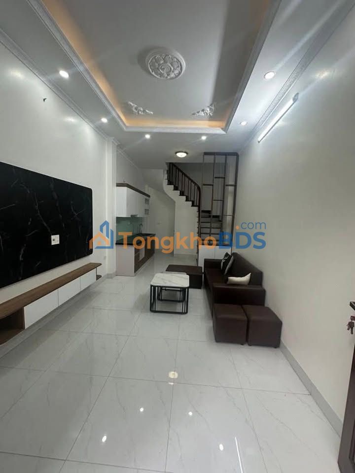 Nhà 35m² 5 Tầng Xuân Đỉnh, 8.7 Tỷ - Ô Tô Đỗ Cửa