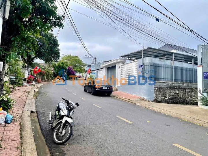 Nhà 85m² Trung tâm Ea Kar - 3.39 Tỷ, Sân Ô Tô, 3PN