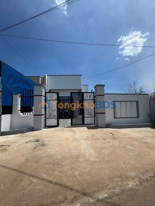 Nhà Sổ Riêng Thổ Cư Long Thành 194m² - Sân Vườn Rộng, Giá 1.35 Tỷ