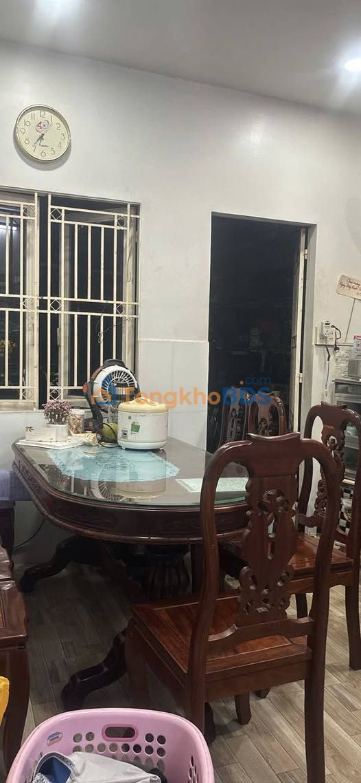 Bán nhà 3 tầng + lửng + sân thượng Lạc Long Quân, Tân Bình - 7.5 tỷ