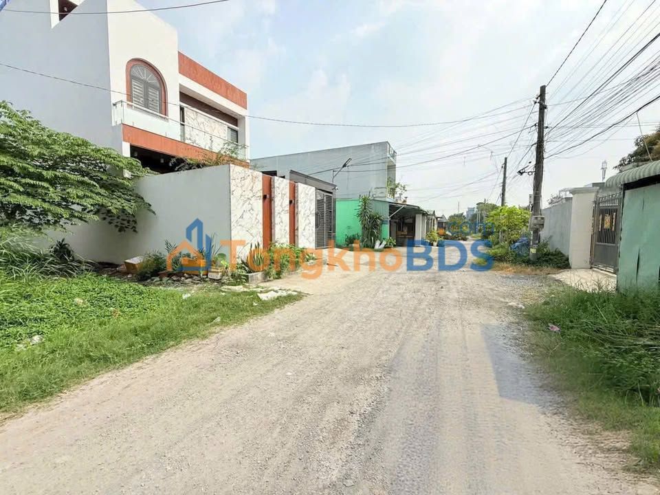 Đất OĐT Bến Lức 100m² Sổ Hồng, Giảm 300 Triệu Chỉ Còn 2 Tỷ