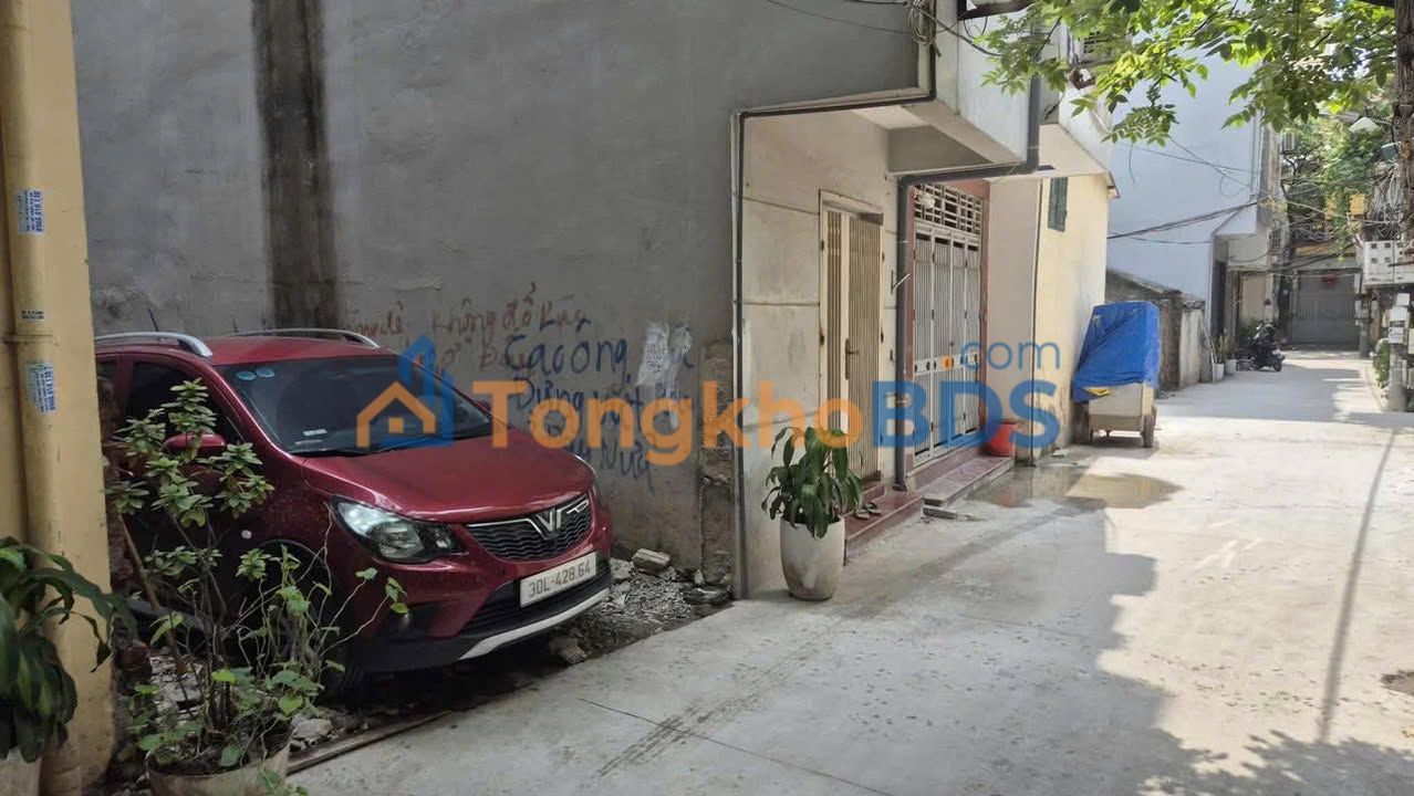 Bán đất Trung Văn 30m² - Sổ đỏ chính chủ, ô tô đỗ cửa Lê Văn Lương