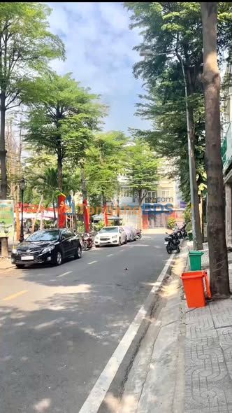 Nhà Mặt Tiền KDC Thanh Niên Xung Phong Thủ Đức - 95m², 4PN, Kinh Doanh Đa Ngành