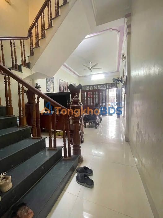 Nhà Mặt Phố Trần Cao Vân, Thanh Hóa - 60m², 3 Tầng, Kinh Doanh Tốt