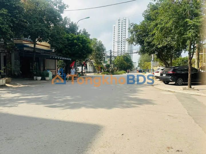 Bán Đất Tặng Nhà C4 Mặt Tiền Đường Đỗ Đại, TP Thanh Hóa - 80m² Giá 3.65 Tỷ