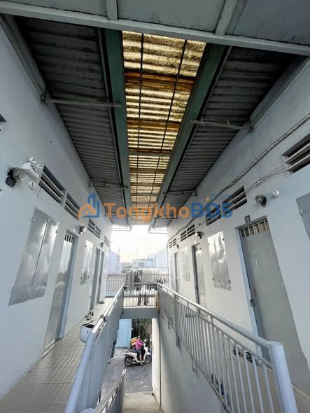 Bán đất TPHCM, TP Thủ Đức: Căn góc 93.5m² tặng 16 phòng trọ, 8.99 tỷ