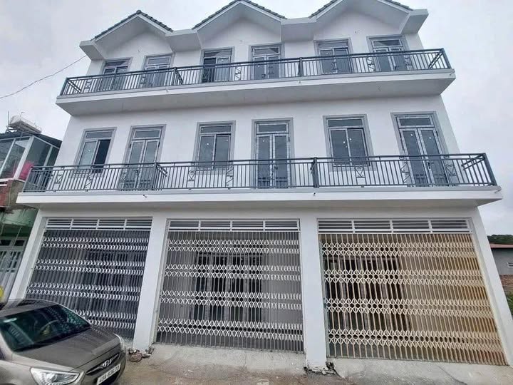 Nhà 3 Lầu Đường Ô Tô Trạng Trình Đà Lạt - 40m² Hướng Đông Giá 4.1 Tỷ