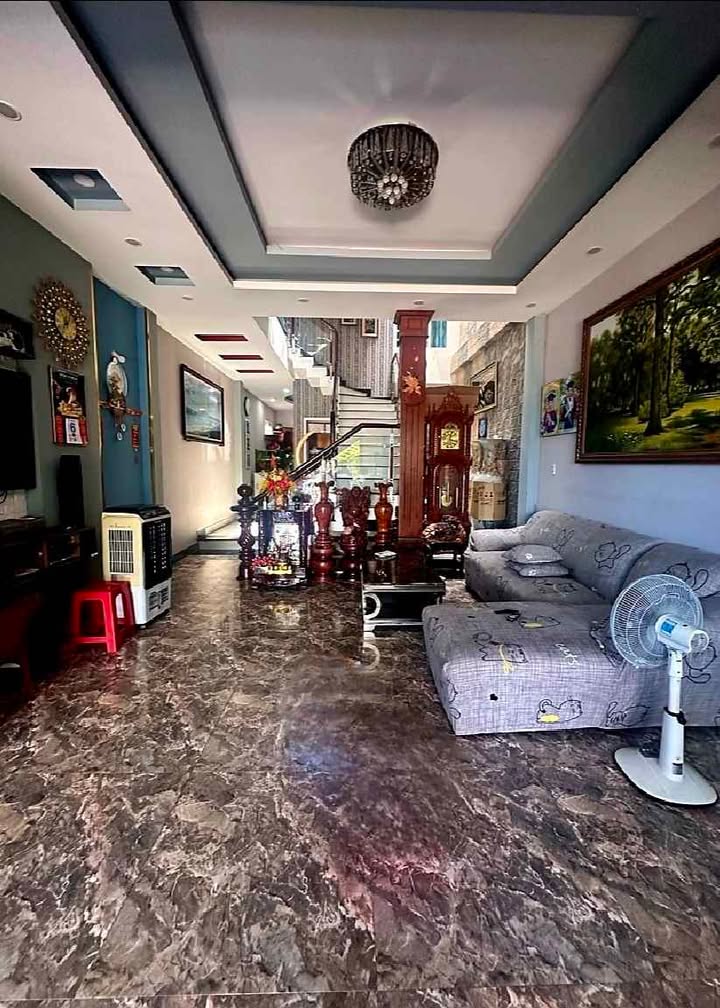 Nhà Mặt Tiền Hóc Môn 200m² - Kinh Doanh Đa Ngành - 10.x Tỷ