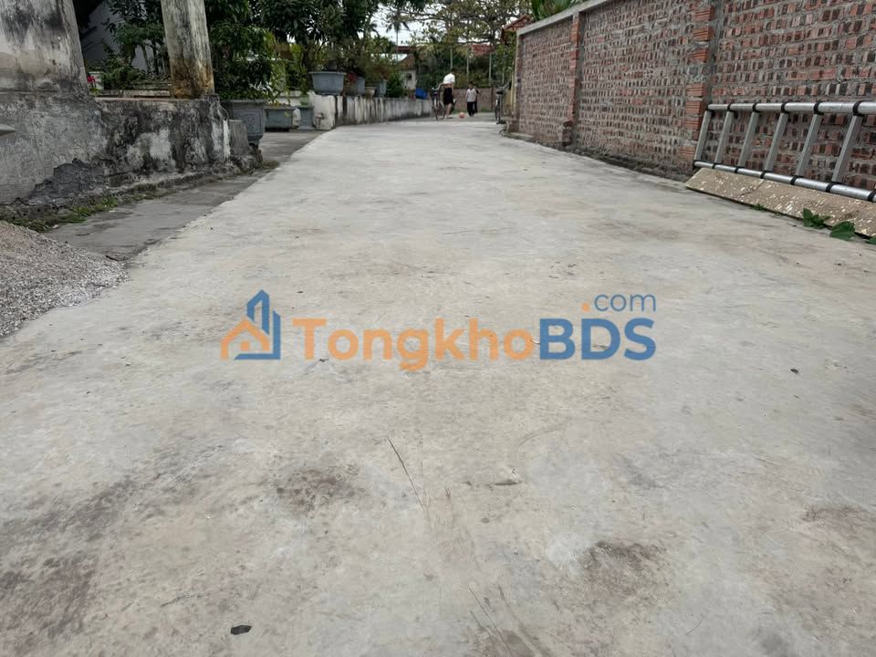 Bán đất nền Hưng Yên 90m² - Sổ đỏ sẵn sàng, gần trung tâm hành chính!