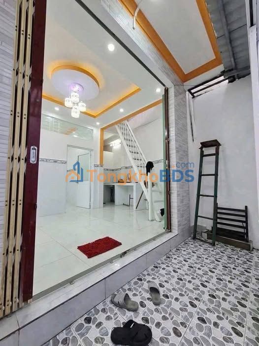 Nhà 1 Lầu Hẻm 4 CMT8, Cần Thơ - 29.6m², 1.45 Tỷ - Sổ Hồng, Full Nội Thất