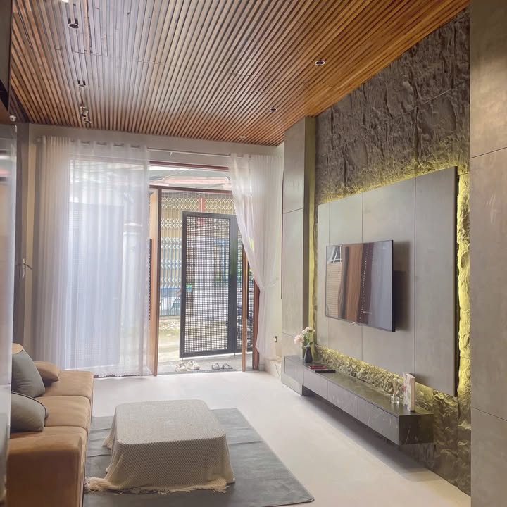 Nhà 3 Tầng Kiệt Ô Tô Điện Biên Phủ Đà Nẵng - 152m² Sổ Đỏ