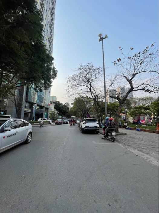 Nhà Phố Văn Quán Hà Đông 40m² 4 Tầng - Kinh Doanh Đắc Lộc