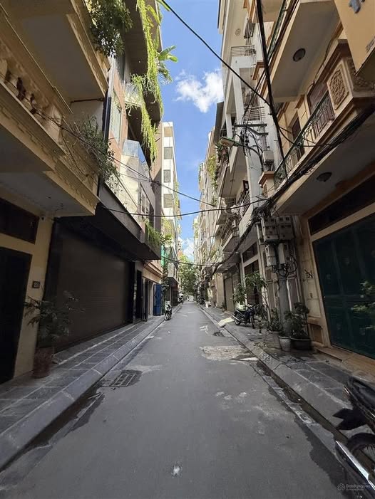 Bán nhà phân lô Vĩnh Diện 80m² - Ô tô tránh, gara, 3 mặt thoáng