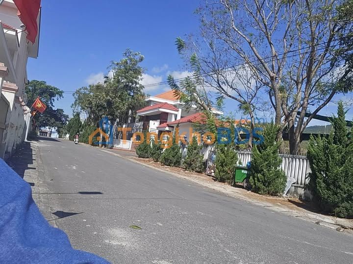 Đất nền Đạ Ròn Lâm Đồng 240m² 3.85 tỷ - Đất thổ cư 100%