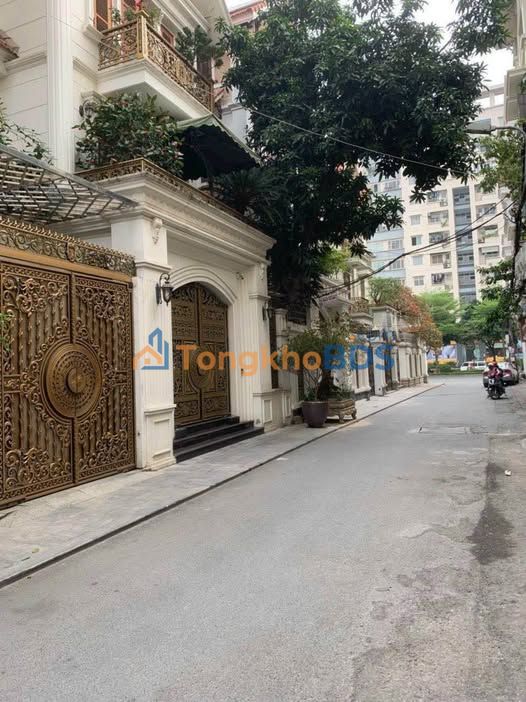 Nhà Phân Lô Cầu Giấy 50m² x 6 Tầng - Ngõ Thông, Ô Tô Tránh